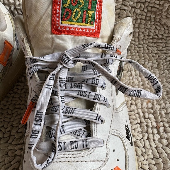 Nike Air Force 1 lows “ Just Do It” - Picture 7 of 13